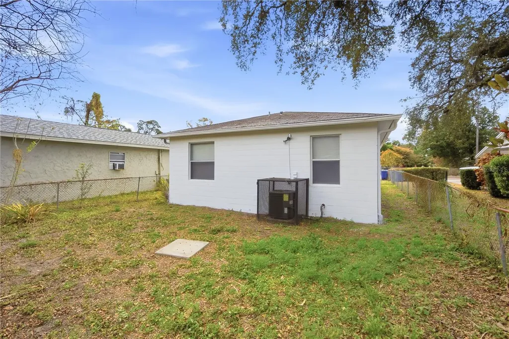 3724 E 38th Avenue Tampa FL 33610