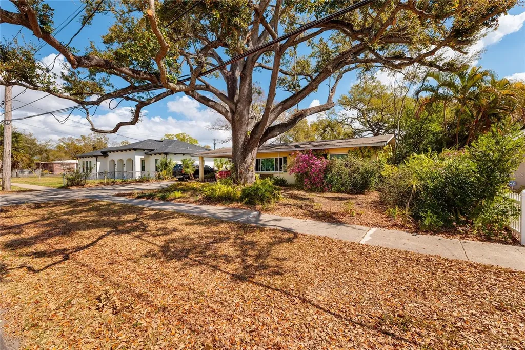 2306 S Lois Avenue Tampa FL 33629