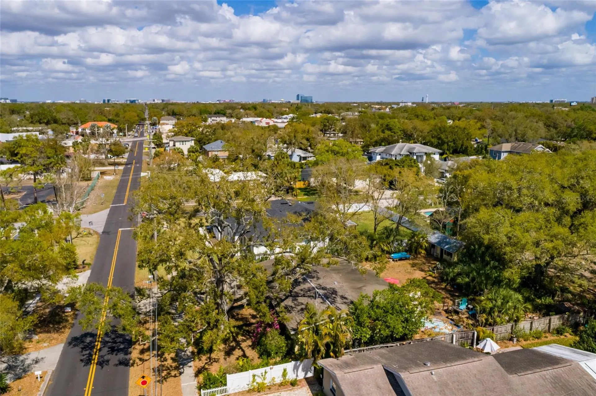 2306 S Lois Avenue Tampa FL 33629