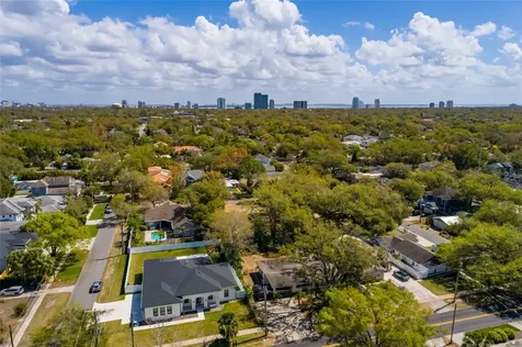 2306 S Lois Avenue Tampa FL 33629