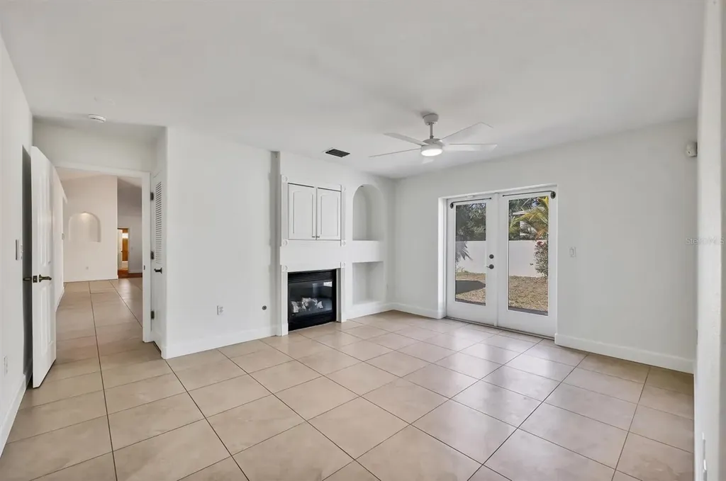 1792 Floyd Street Sarasota FL 34239