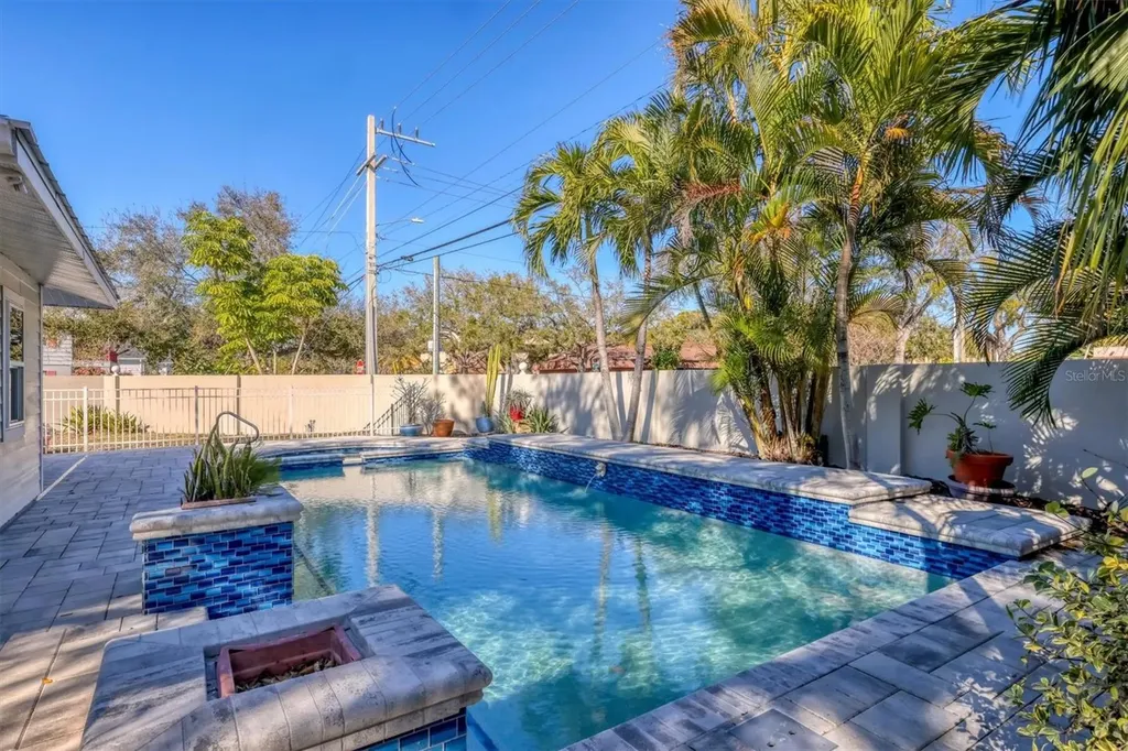 1792 Floyd Street Sarasota FL 34239