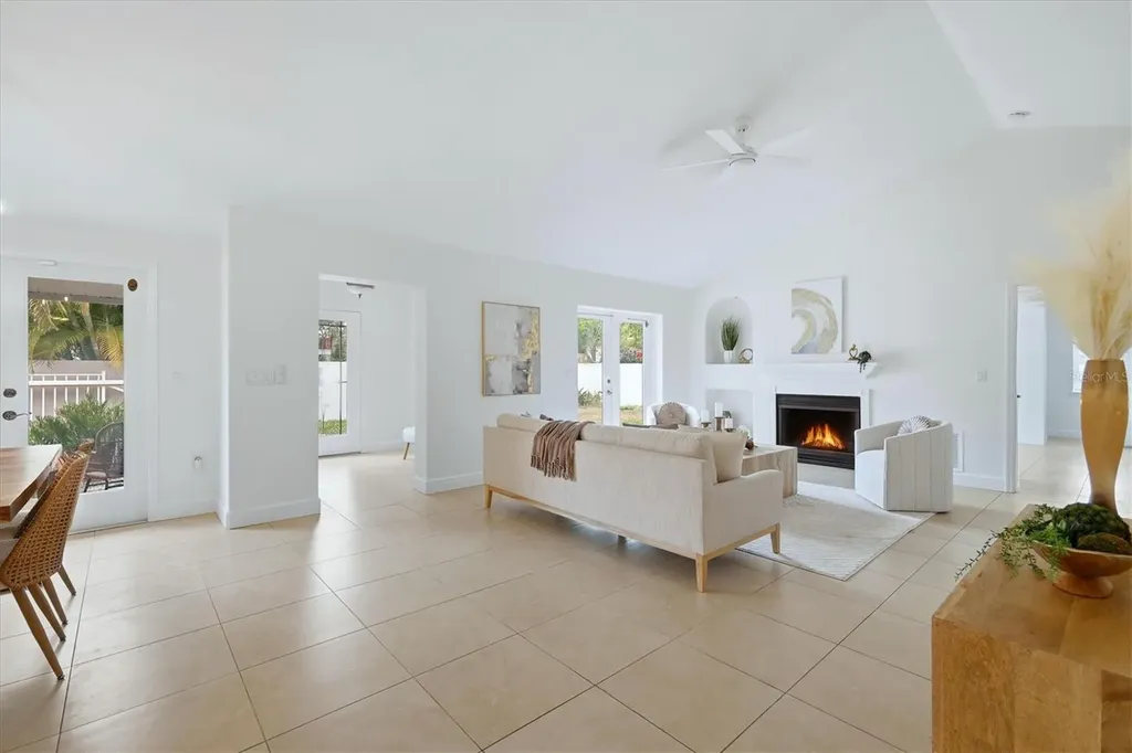 1792 Floyd Street Sarasota FL 34239