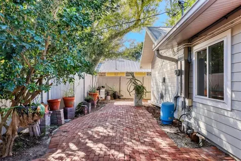 1792 Floyd Street Sarasota FL 34239