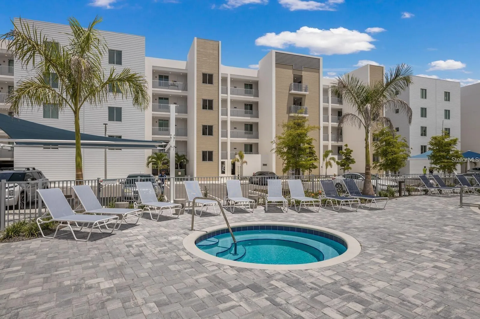 1709 N Tamiami Trail Sarasota FL 34234