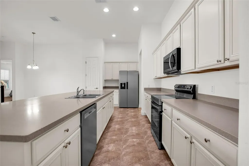 531 Villa Park Road Kissimmee FL 34759