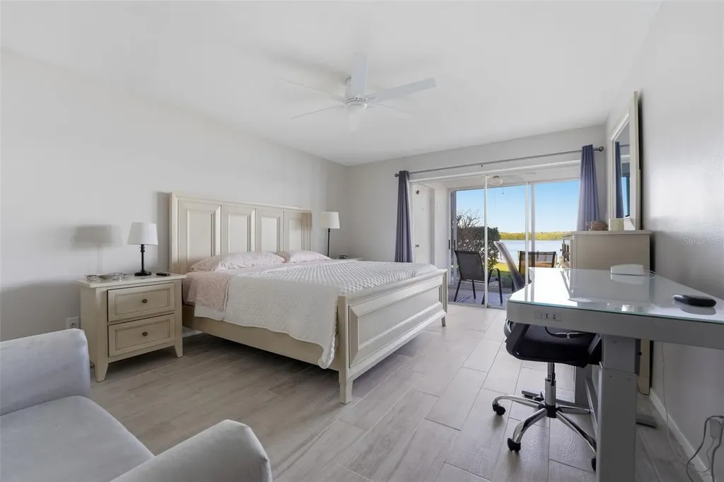 4440 Exeter Drive Longboat Key FL 34228