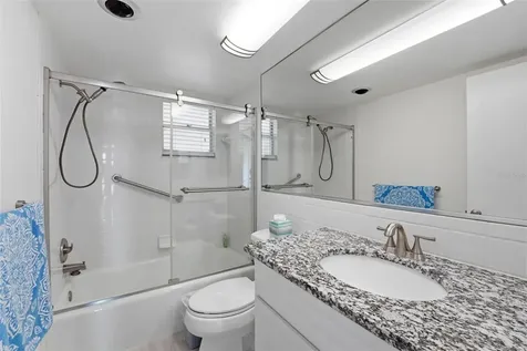 4440 Exeter Drive Longboat Key FL 34228