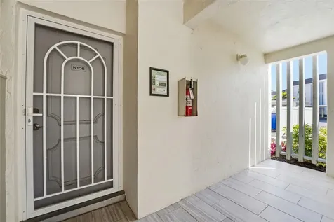 4440 Exeter Drive Longboat Key FL 34228
