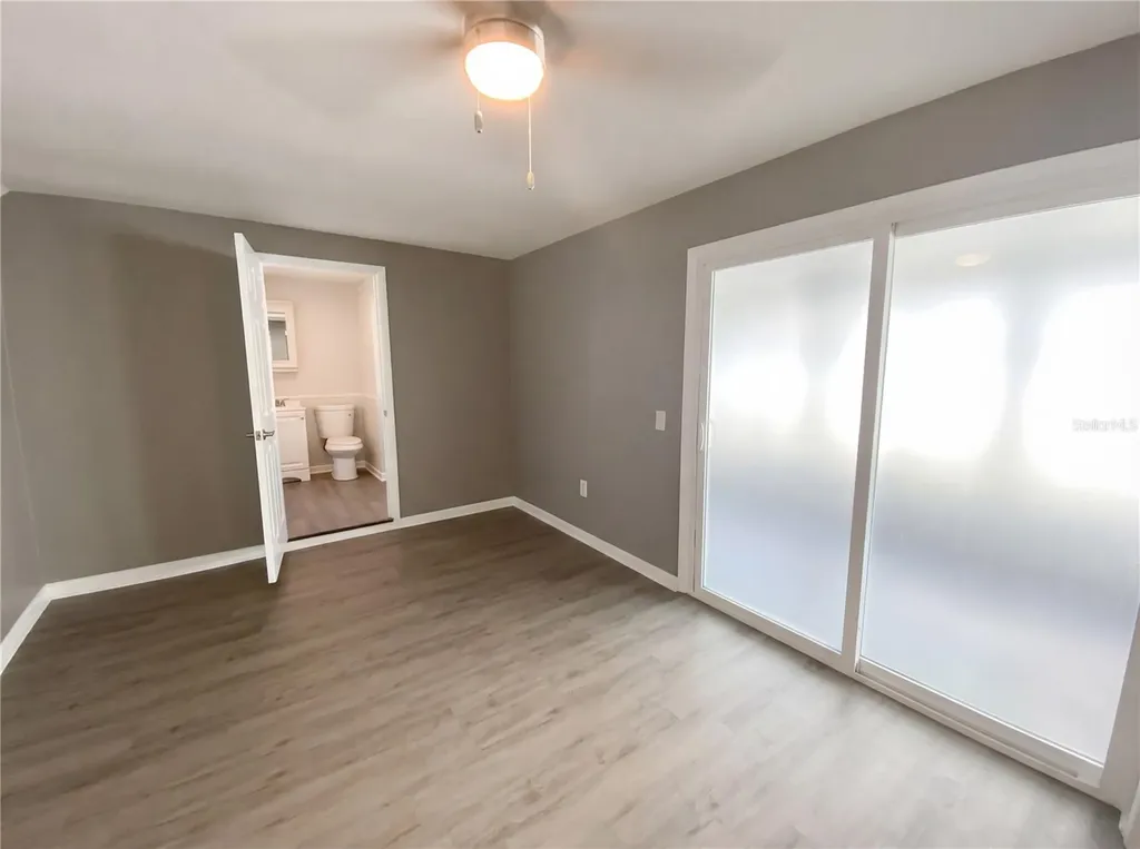 8632 94th Street Seminole FL 33777