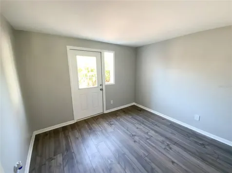 8632 94th Street Seminole FL 33777