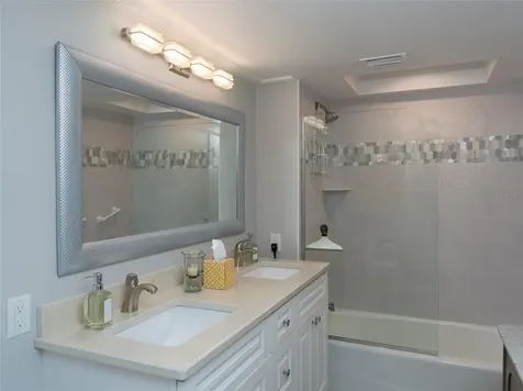 5400 34th Street W Bradenton FL 34210