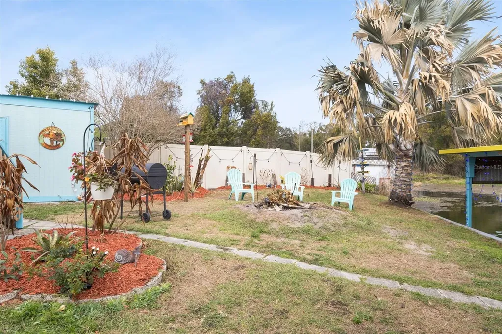 26142 Rose Lane Astatula FL 34705