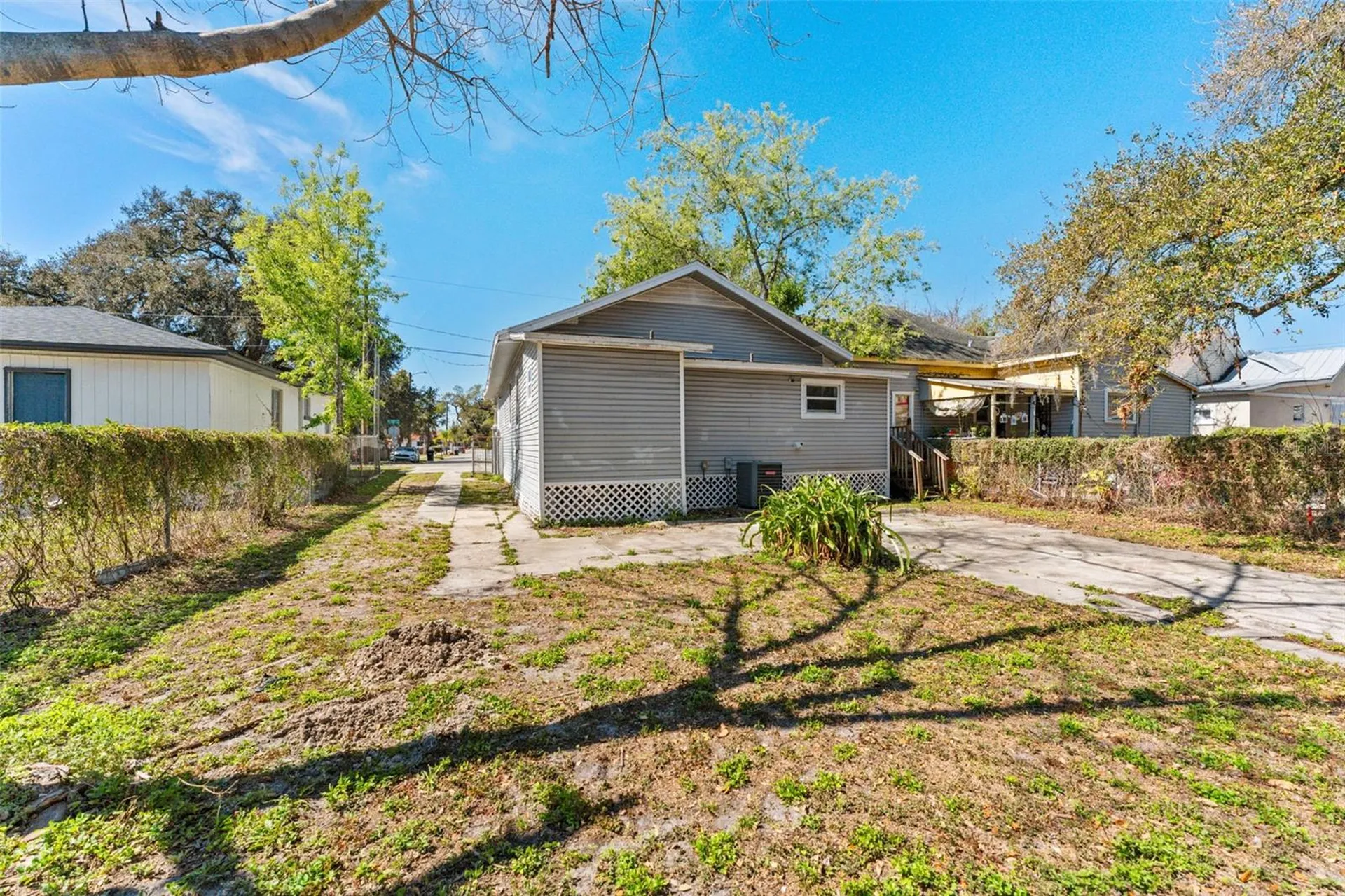 3301 N 12th Street Tampa FL 33605