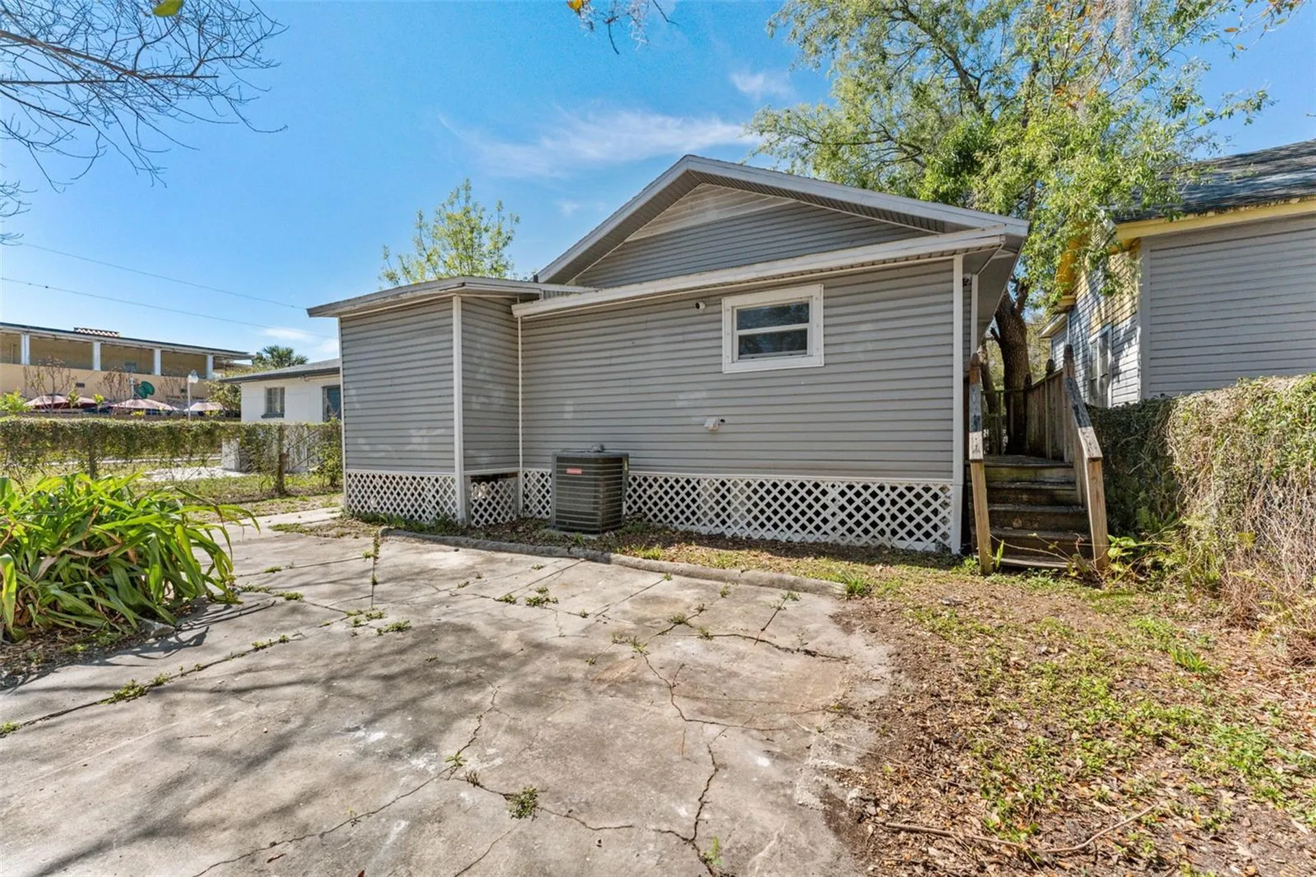 3301 N 12th Street Tampa FL 33605
