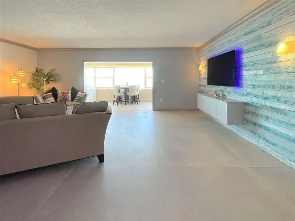 17400 Gulf Boulevard Redington Shores FL 33708