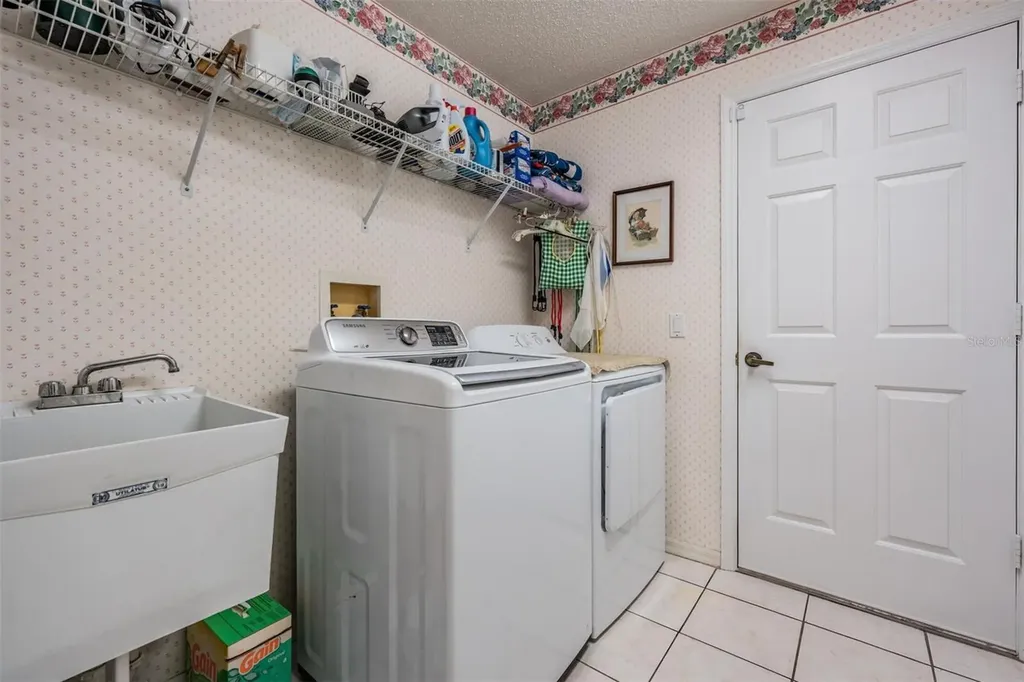 9525 Springmeadow Drive New Port Richey FL 34655