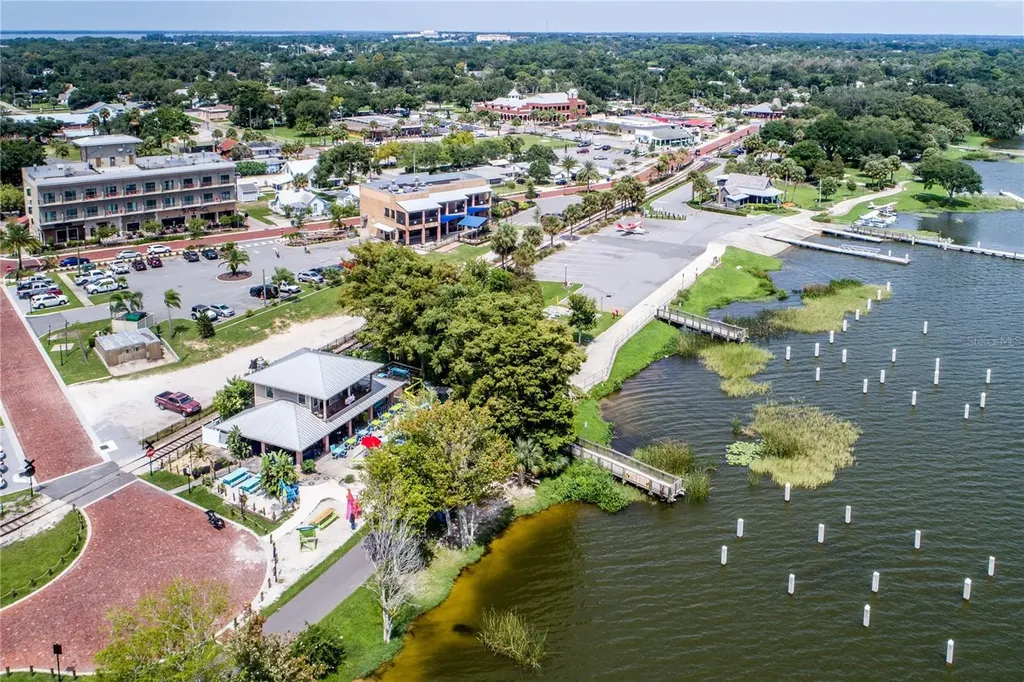 30034 Tavares Ridge Boulevard Tavares FL 32778