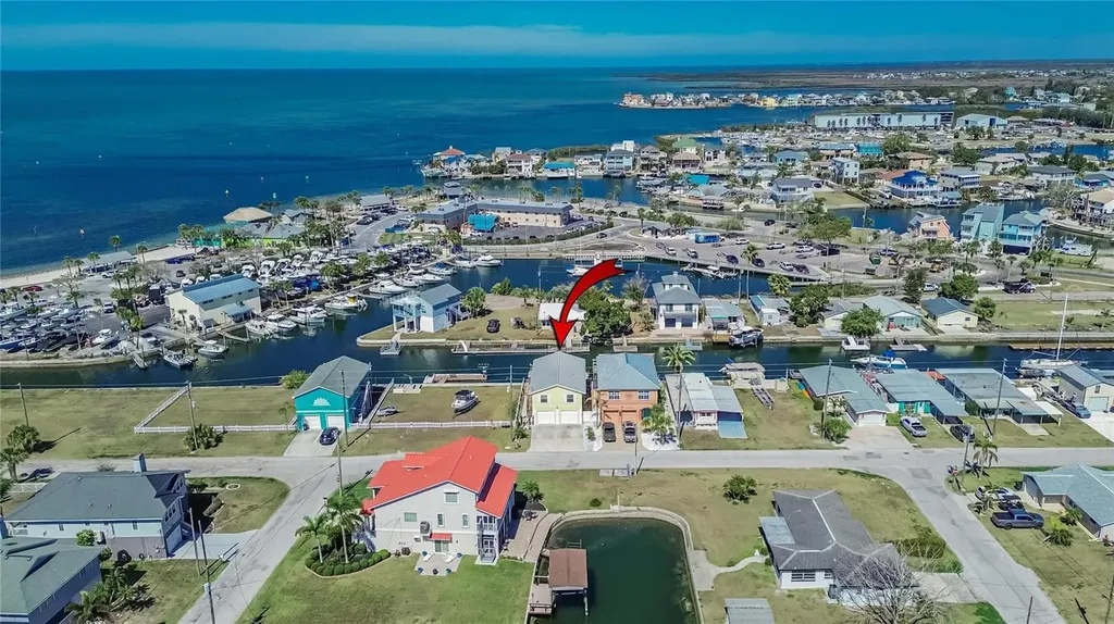 6331 Lonnie Lee Lane Hudson FL 34667