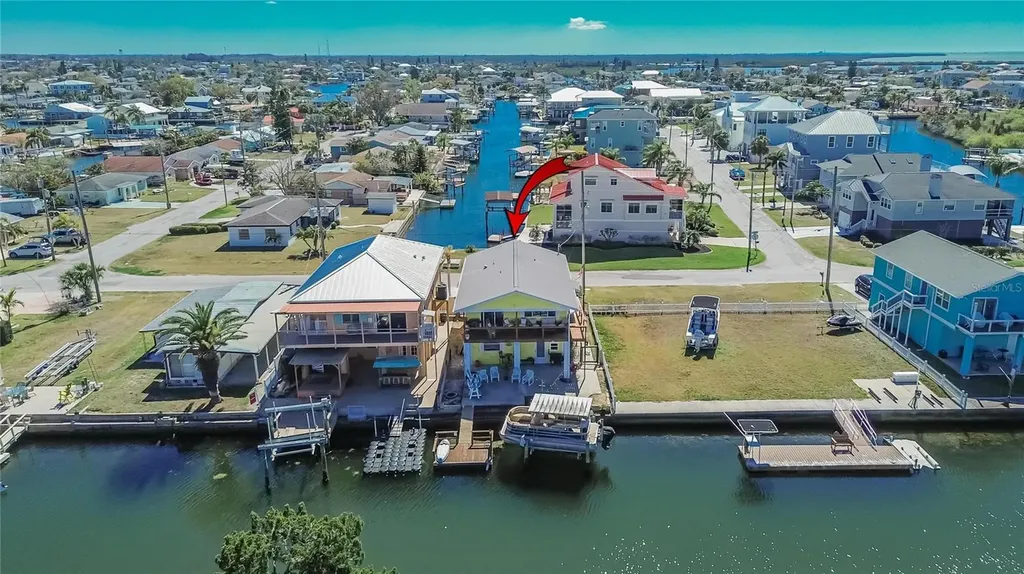 6331 Lonnie Lee Lane Hudson FL 34667