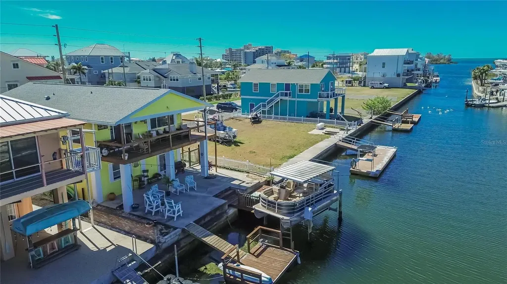 6331 Lonnie Lee Lane Hudson FL 34667