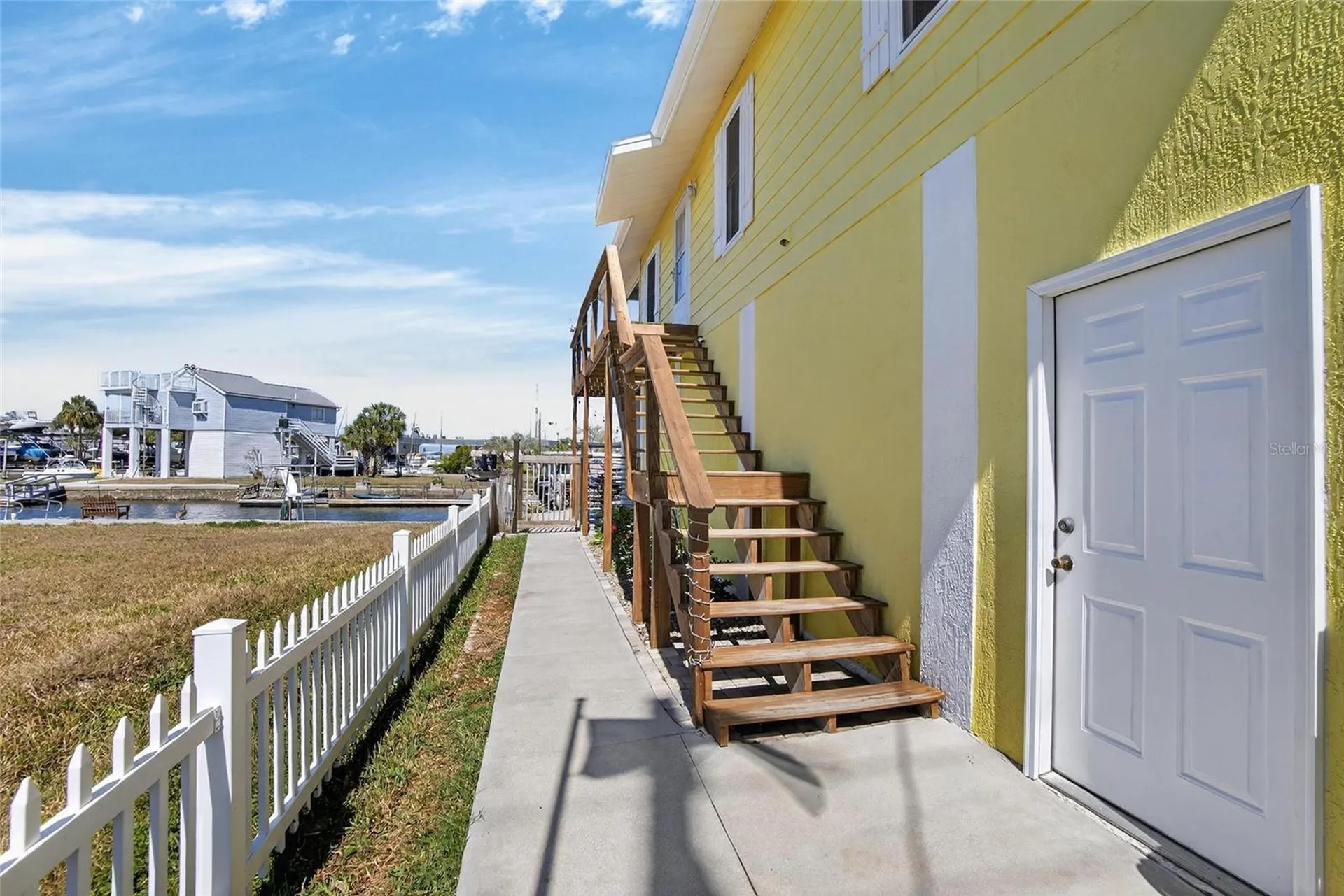 6331 Lonnie Lee Lane Hudson FL 34667