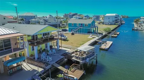 6331 Lonnie Lee Lane Hudson FL 34667