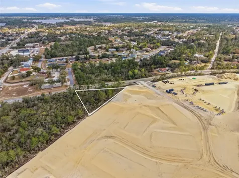 1602 Catalina Boulevard Deltona FL 32725