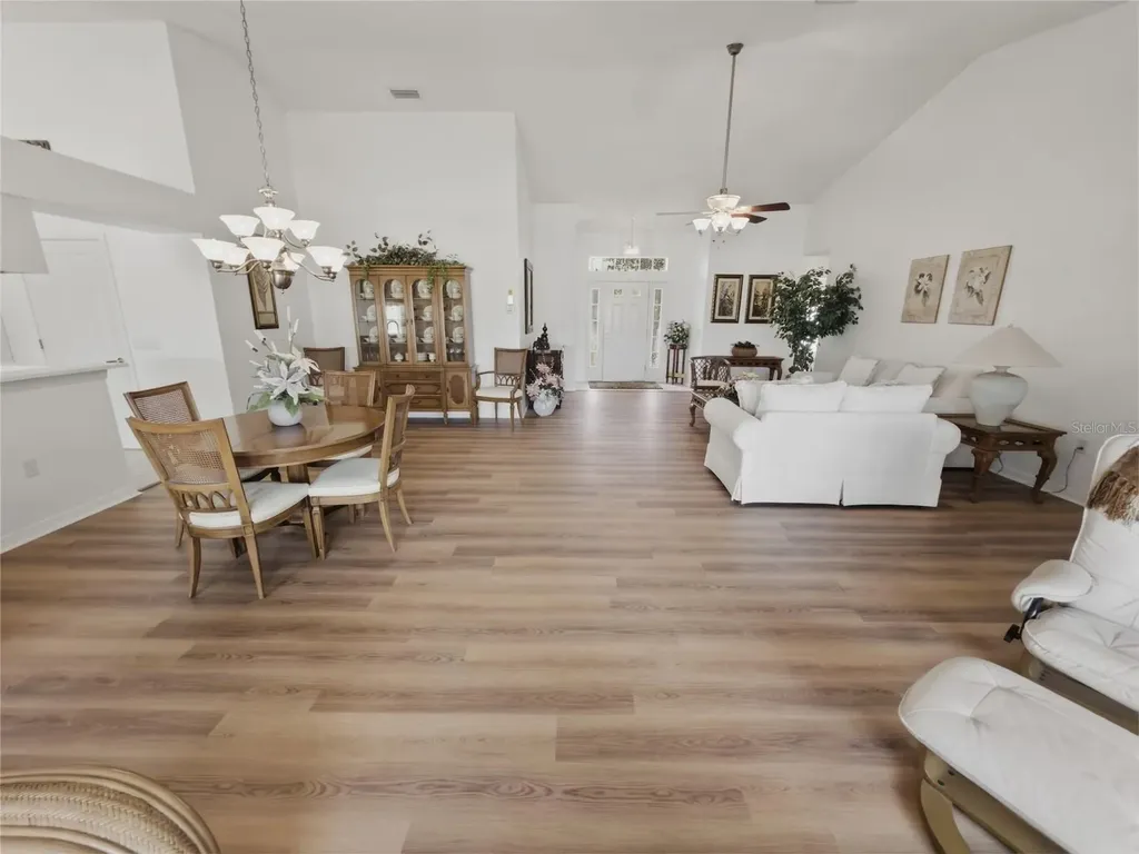 11131 Hollander Avenue Hudson FL 34667