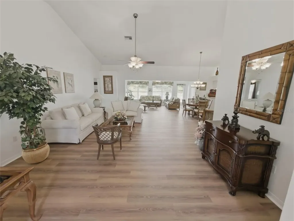 11131 Hollander Avenue Hudson FL 34667
