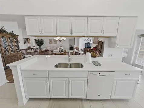 11131 Hollander Avenue Hudson FL 34667