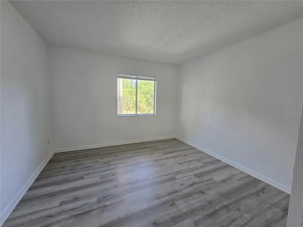 633 Silver Pass Ocala FL 34472