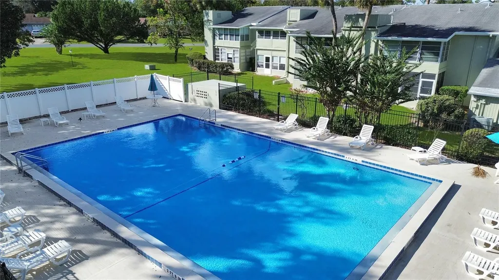 633 Silver Pass Ocala FL 34472