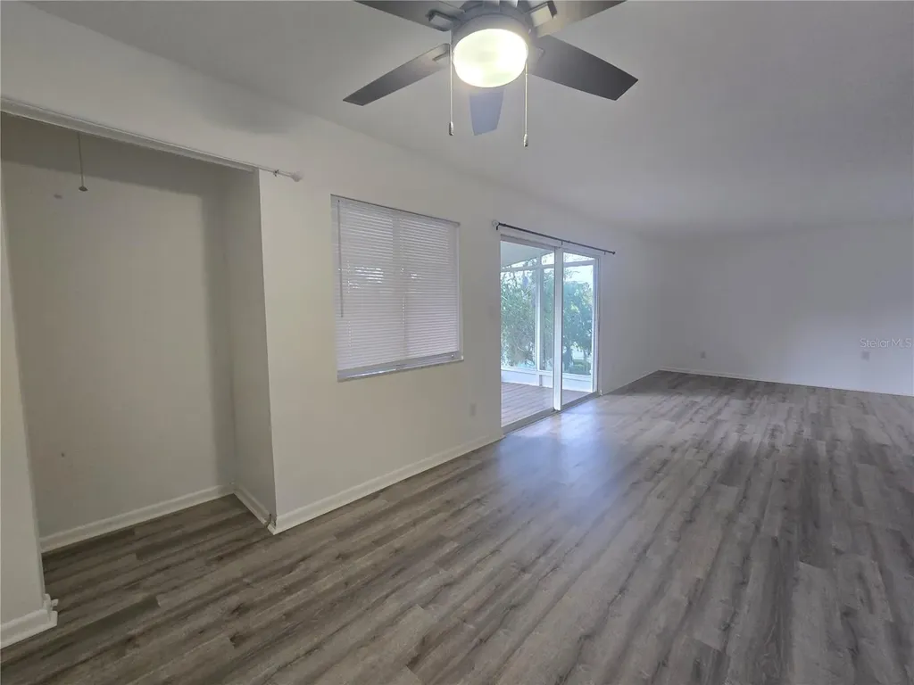 633 Silver Pass Ocala FL 34472
