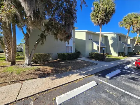 633 Silver Pass Ocala FL 34472