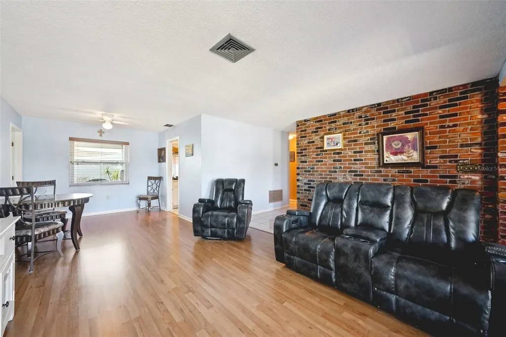 10910 128th Avenue Largo FL 33778