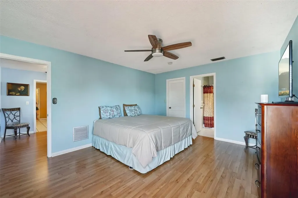 10910 128th Avenue Largo FL 33778