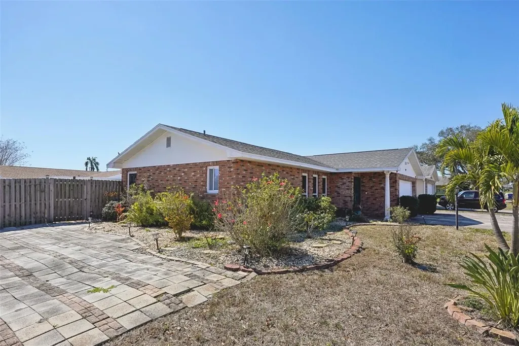 10910 128th Avenue Largo FL 33778