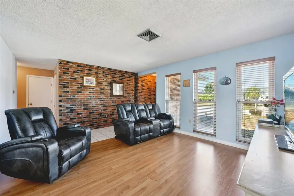 10910 128th Avenue Largo FL 33778
