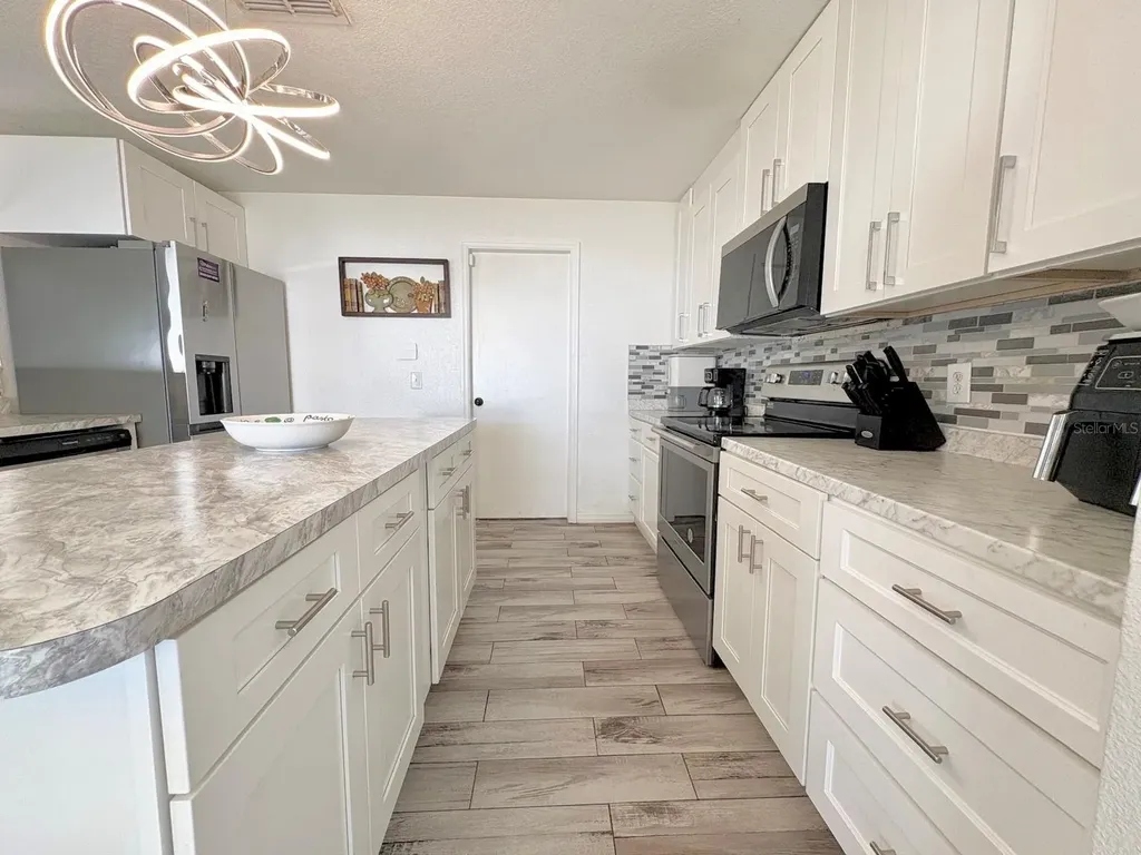 3142 Whispering Trails Street Winter Haven FL 33884