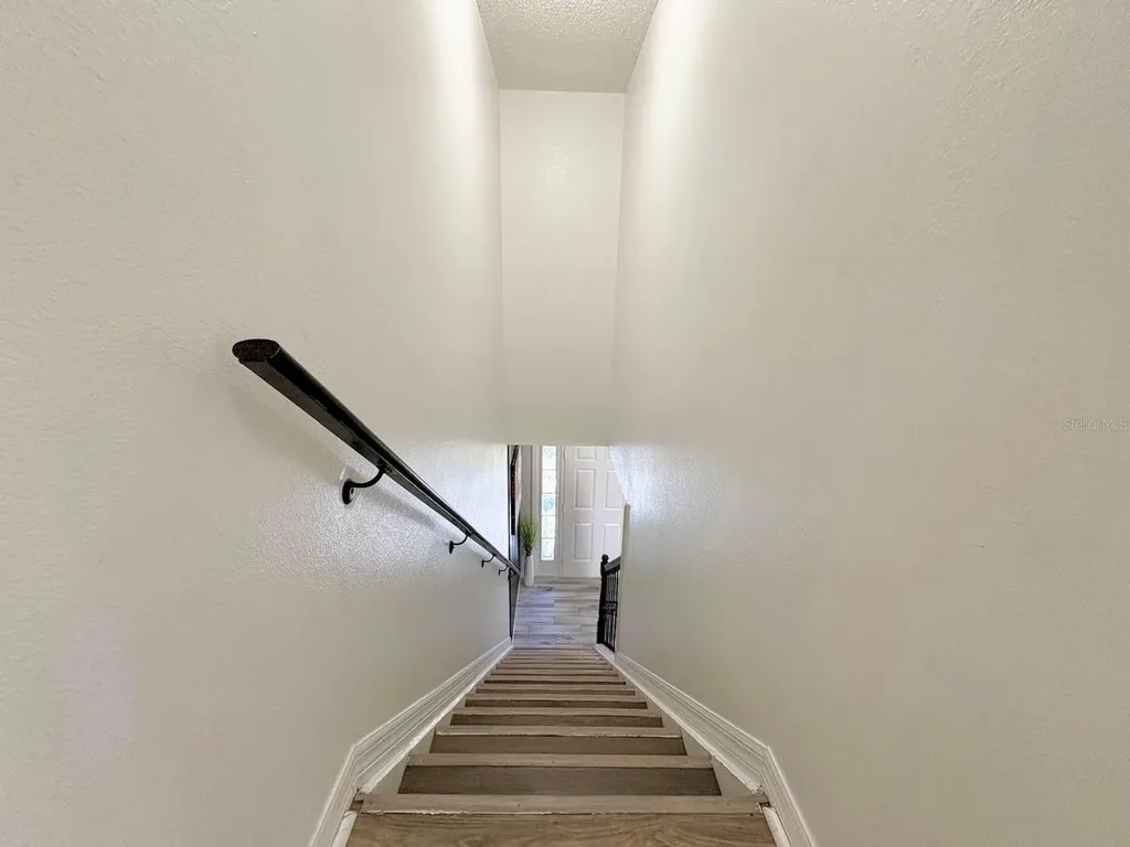 3142 Whispering Trails Street Winter Haven FL 33884