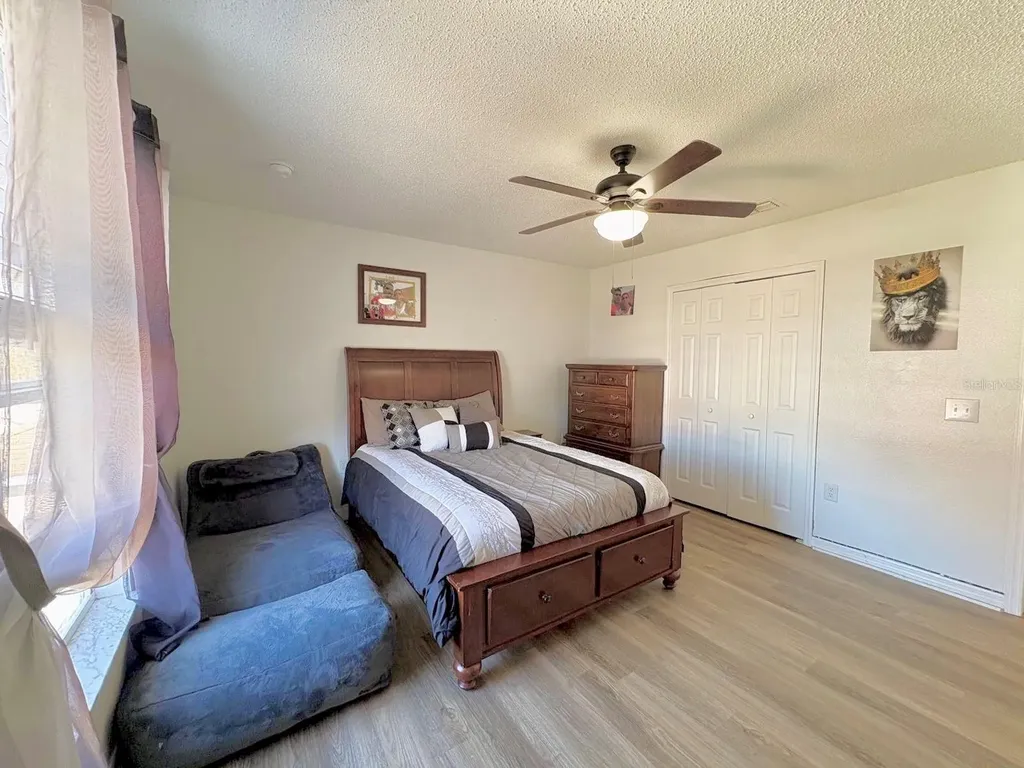3142 Whispering Trails Street Winter Haven FL 33884