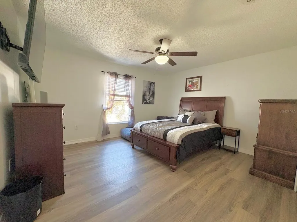 3142 Whispering Trails Street Winter Haven FL 33884