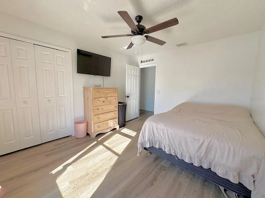 3142 Whispering Trails Street Winter Haven FL 33884