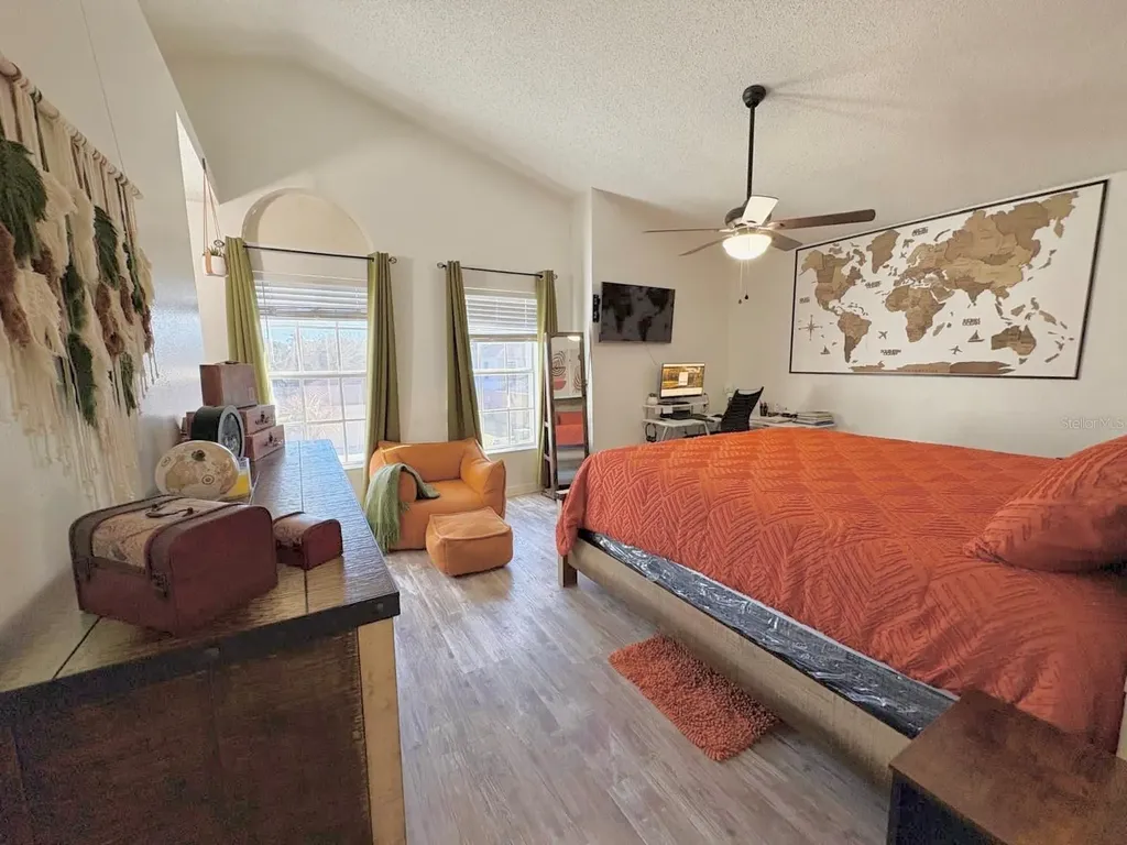 3142 Whispering Trails Street Winter Haven FL 33884