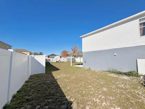 3142 Whispering Trails Street Winter Haven FL 33884