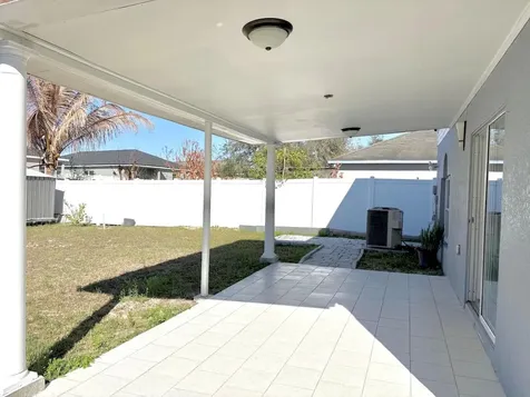 3142 Whispering Trails Street Winter Haven FL 33884