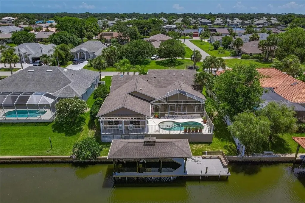 13 Cottagegate Court Palm Coast FL 32137
