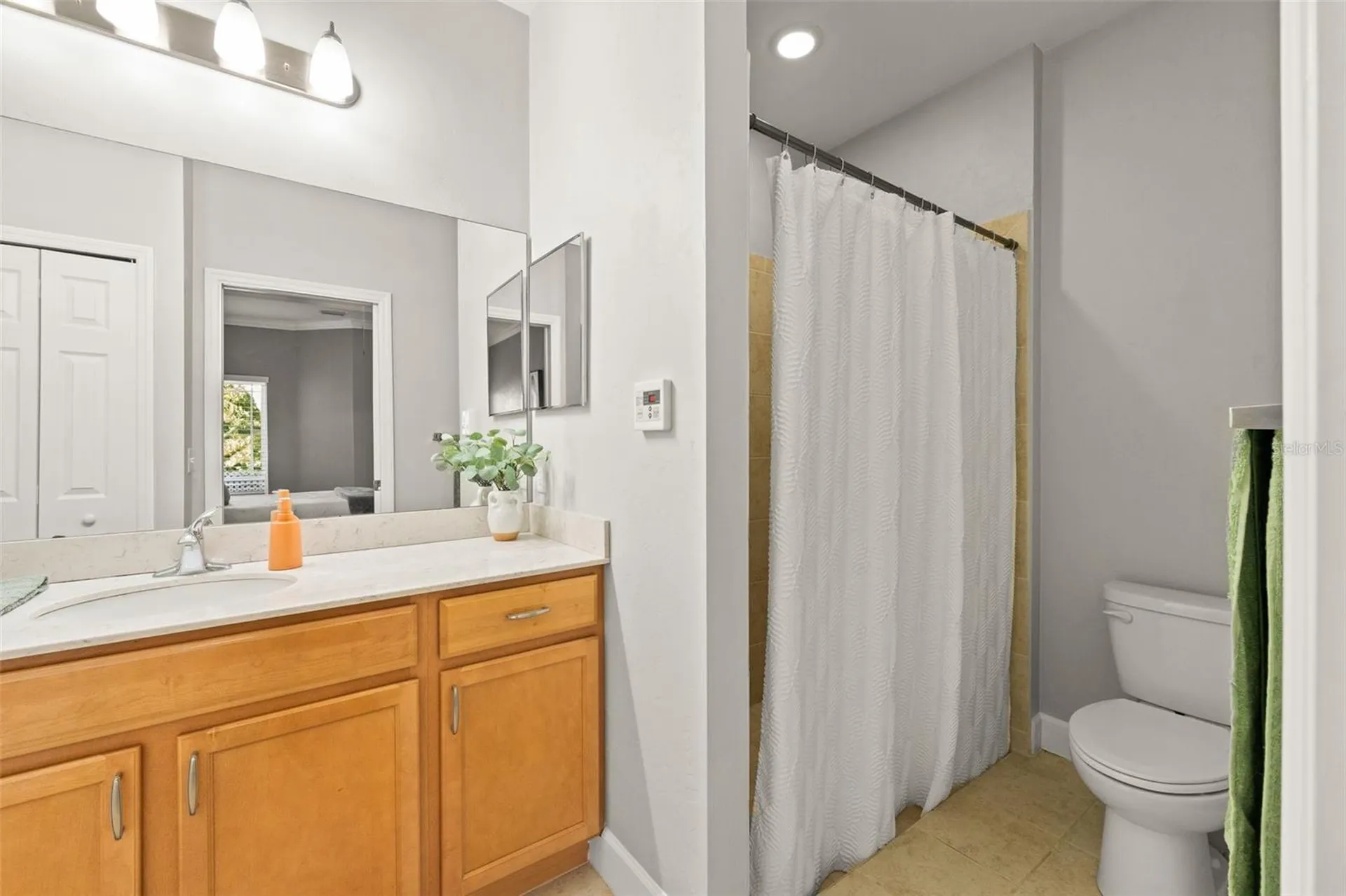 2260 NW 51st Avenue Gainesville FL 32605