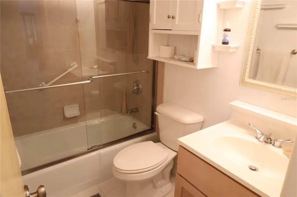1807 Restful Drive Bradenton FL 34207